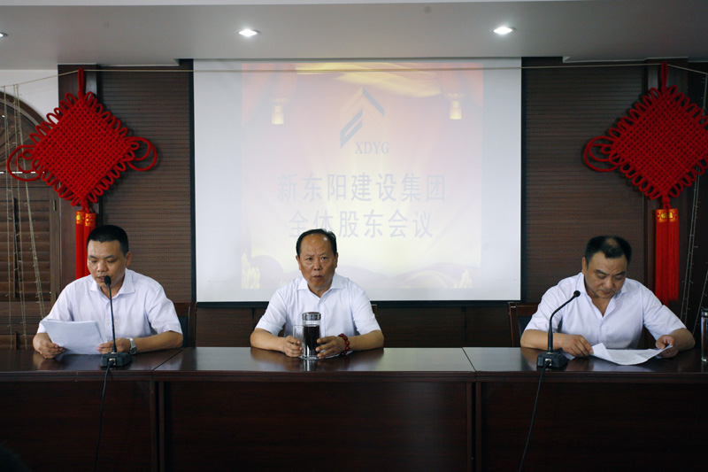 久久久www成人免费无遮挡大片