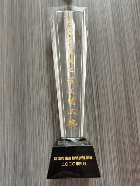 久久久www成人免费无遮挡大片