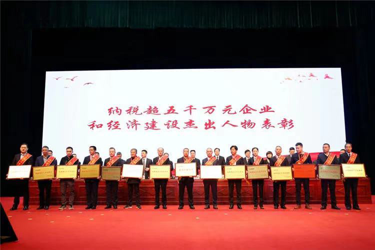 久久久www成人免费无遮挡大片