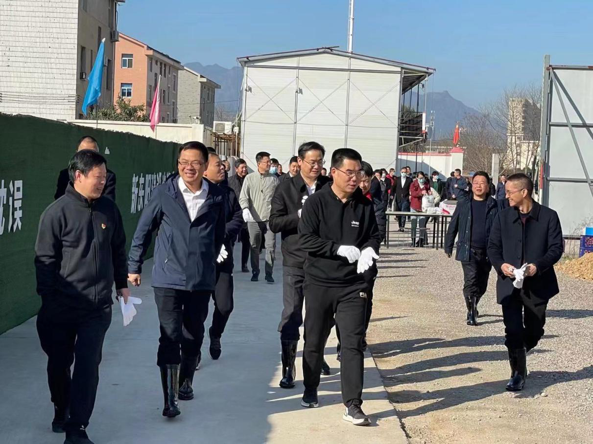 久久久www成人免费无遮挡大片