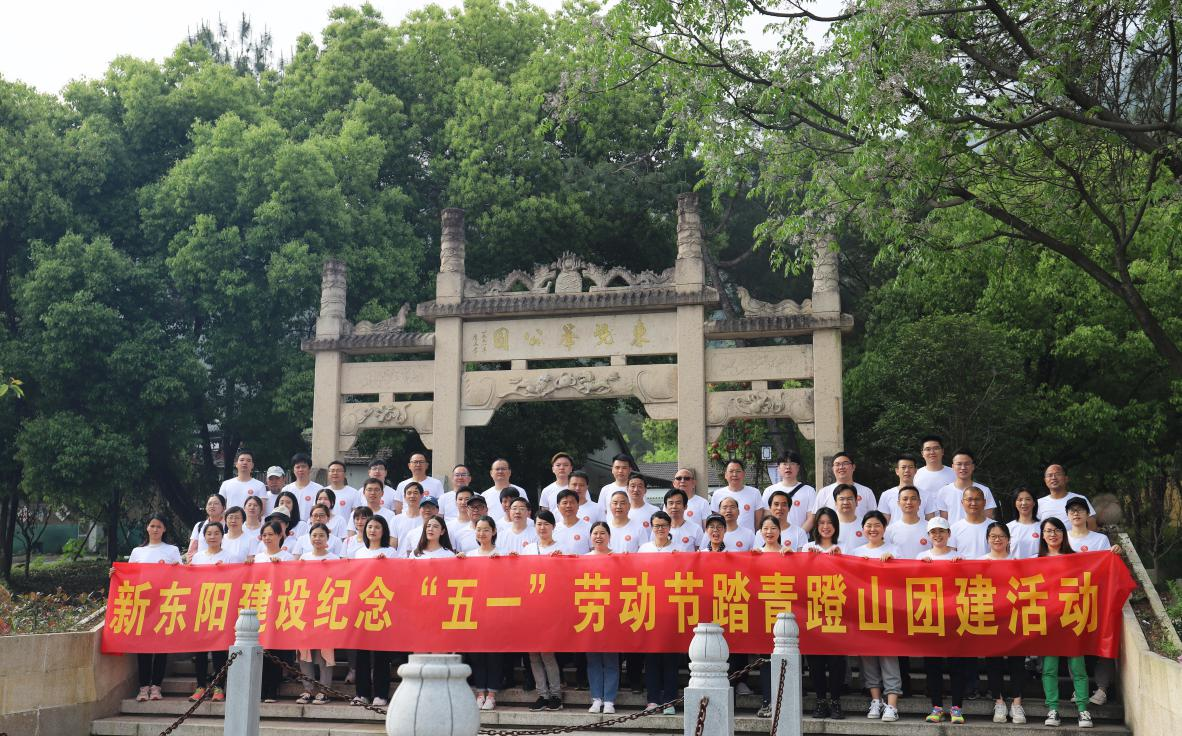久久久www成人免费无遮挡大片