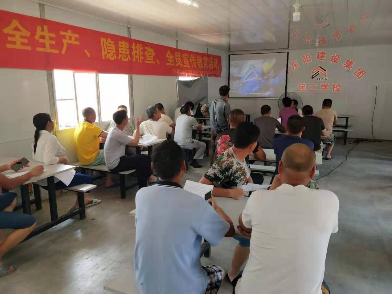 久久久www成人免费无遮挡大片