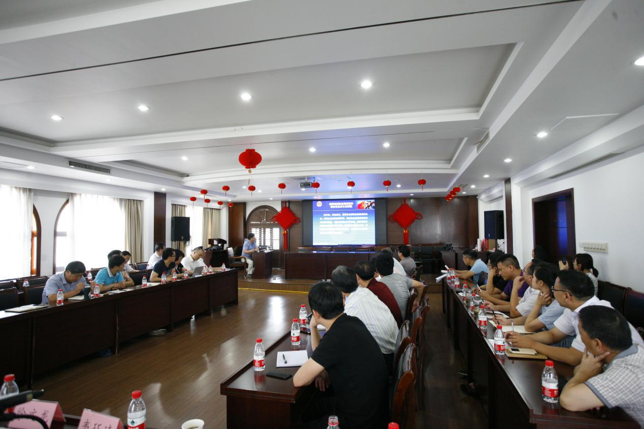 久久久www成人免费无遮挡大片
