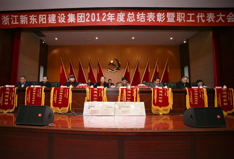 久久久www成人免费无遮挡大片
