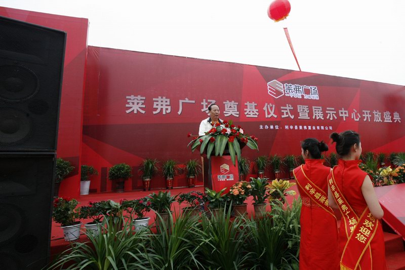 久久久www成人免费无遮挡大片