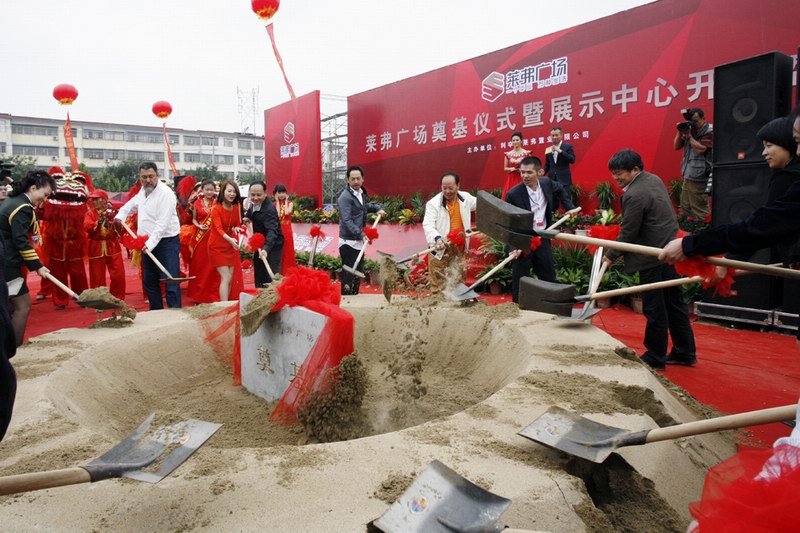 久久久www成人免费无遮挡大片