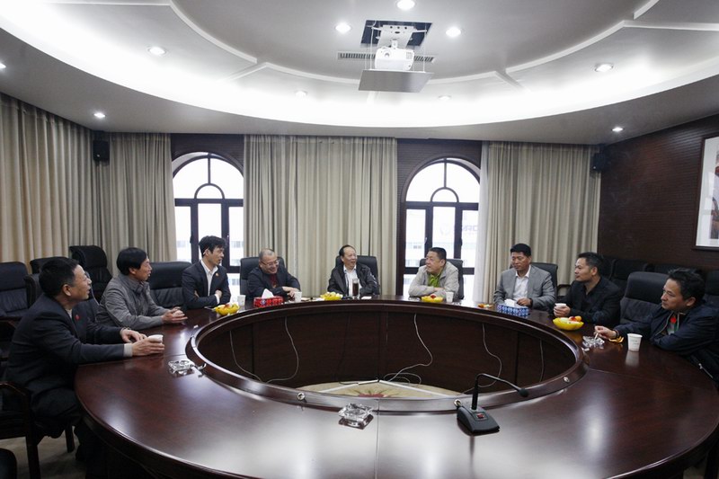 久久久www成人免费无遮挡大片