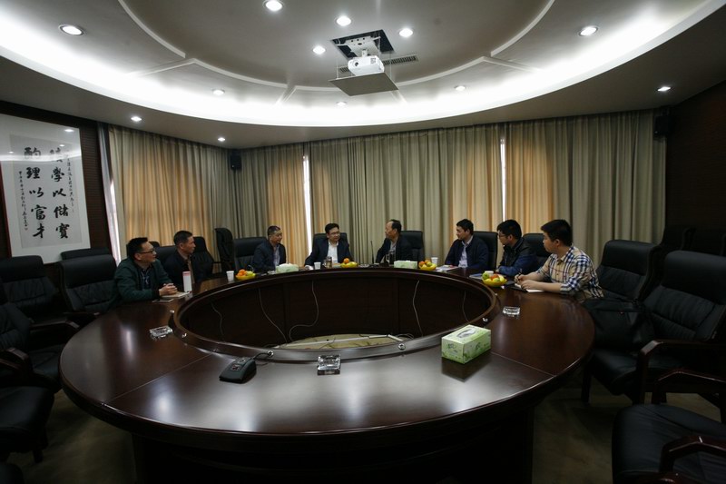 久久久www成人免费无遮挡大片